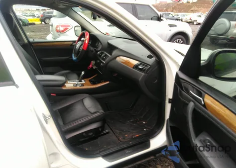 2013 BMW X3 xDrive28I из США, поврежденный, VIN 5UXWX9C59D0A31157